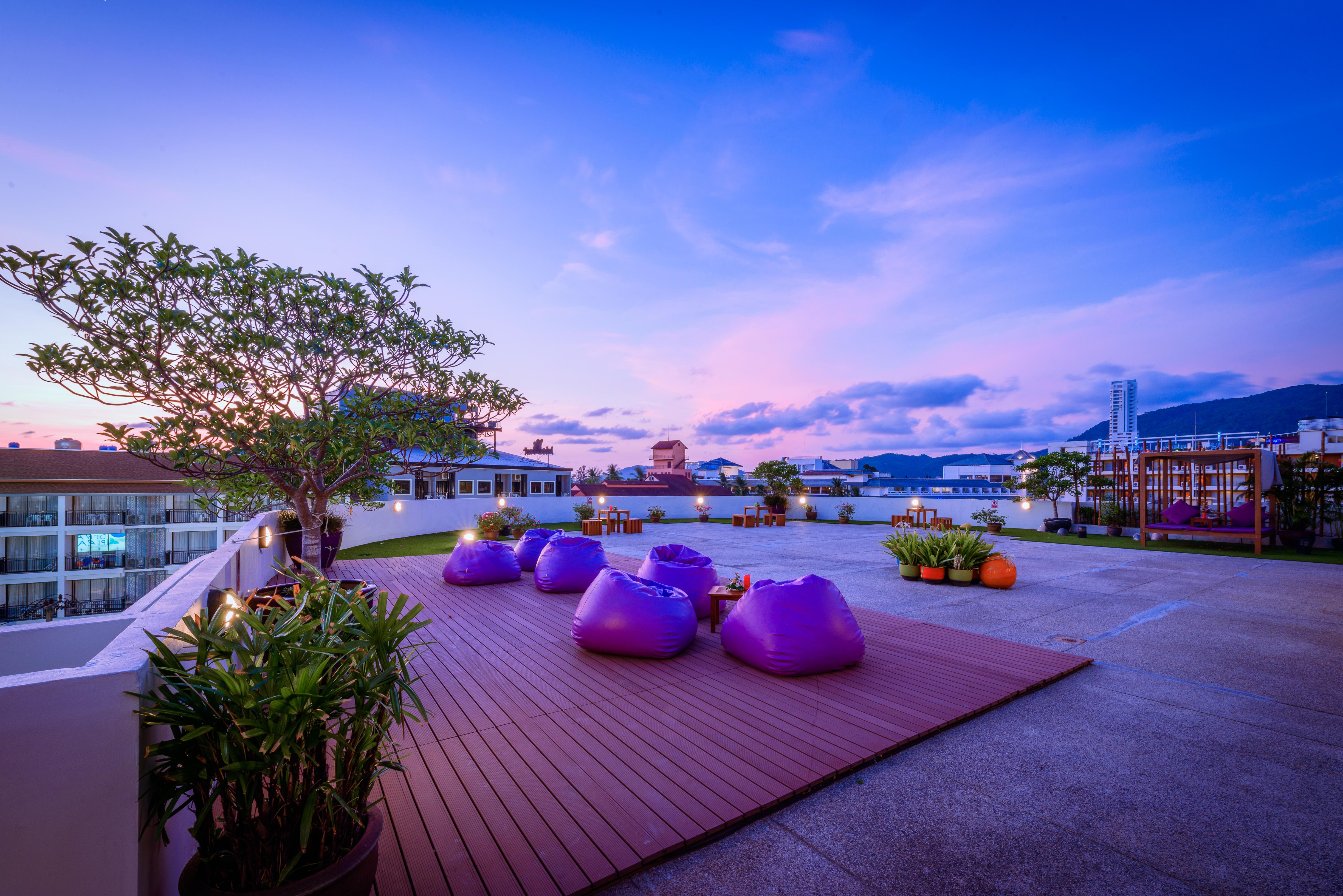 Deevana Plaza Phuket - Sha Extra Plus Patong Exterior foto