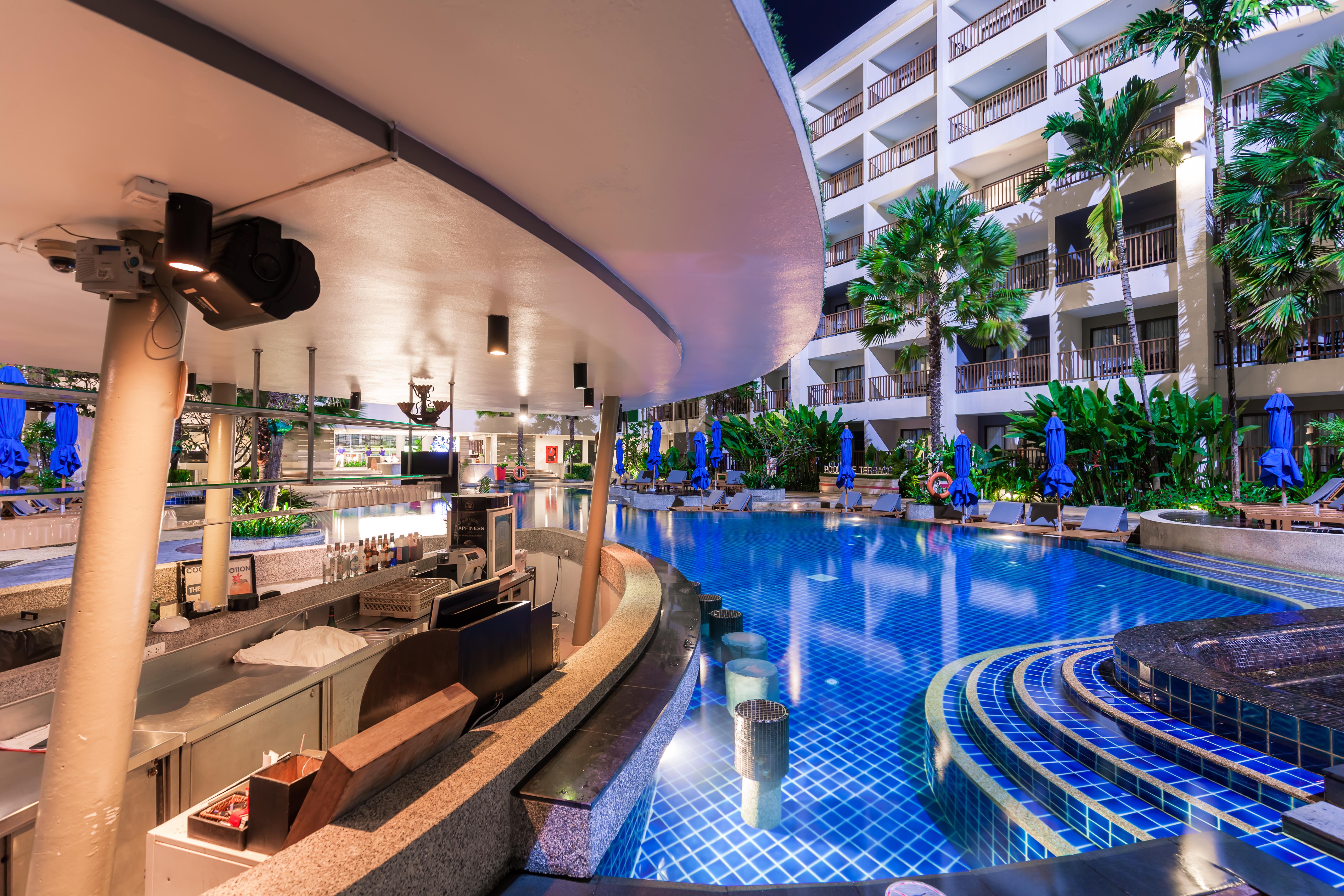 Deevana Plaza Phuket - Sha Extra Plus Patong Exterior foto
