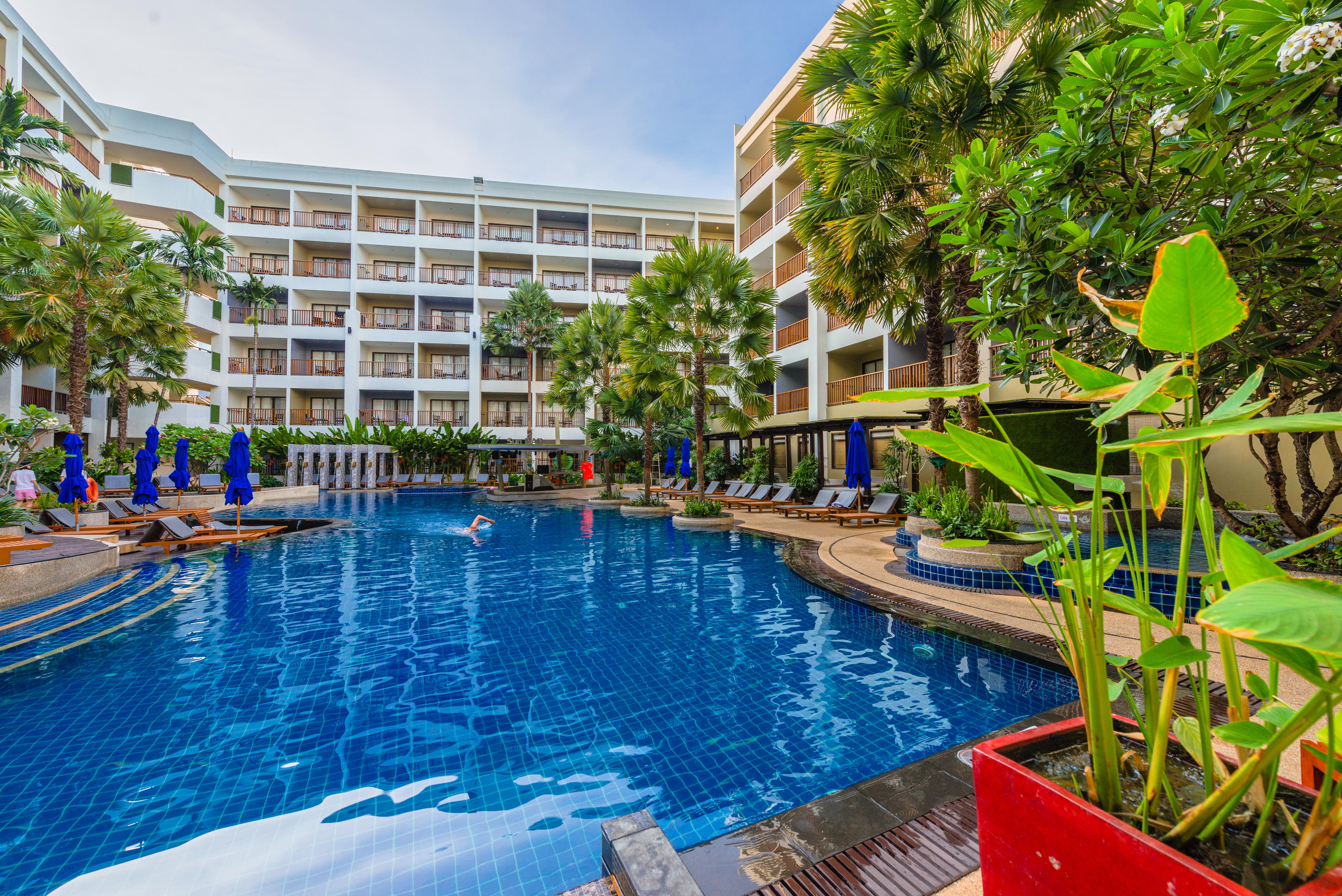 Deevana Plaza Phuket - Sha Extra Plus Patong Exterior foto