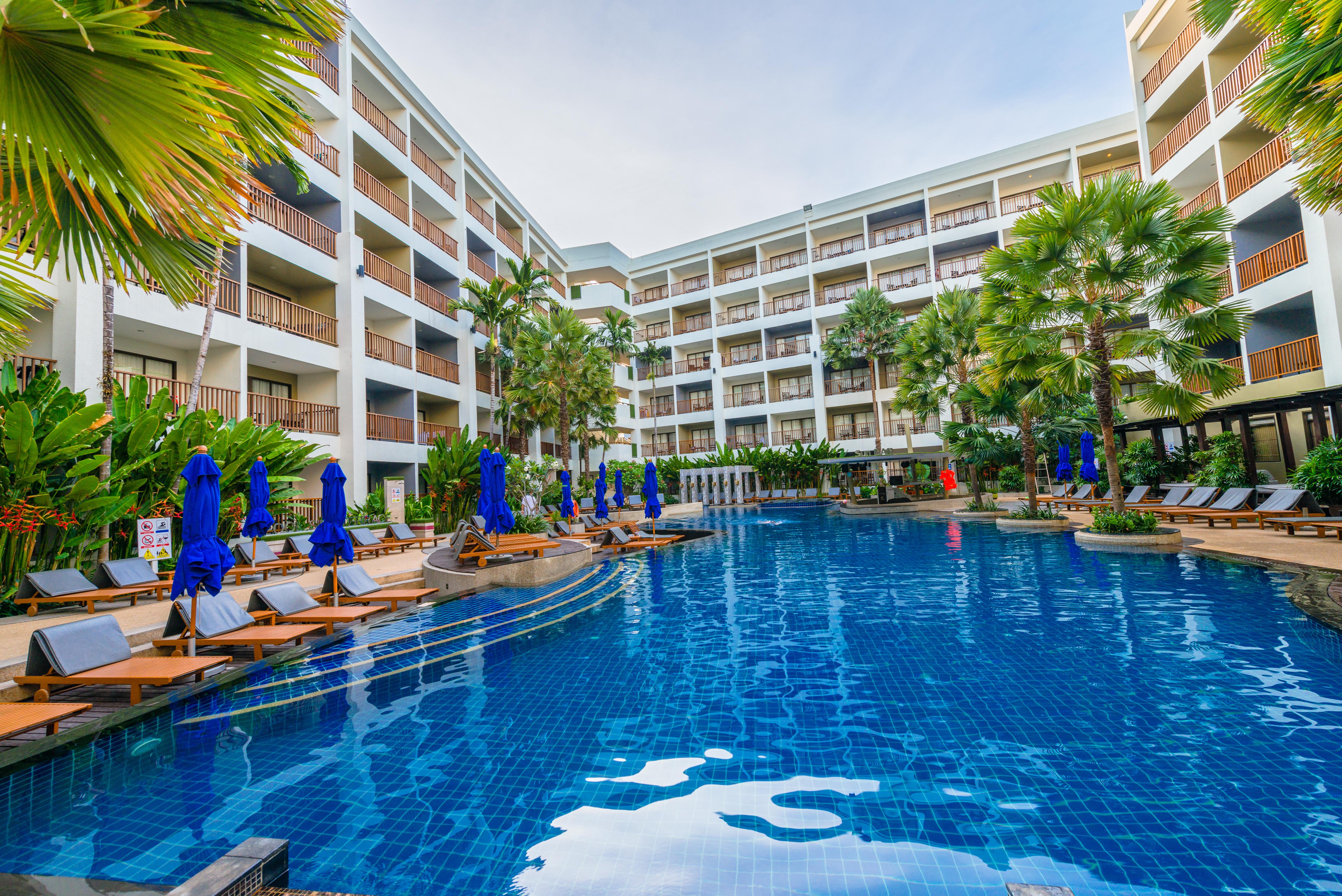 Deevana Plaza Phuket - Sha Extra Plus Patong Exterior foto
