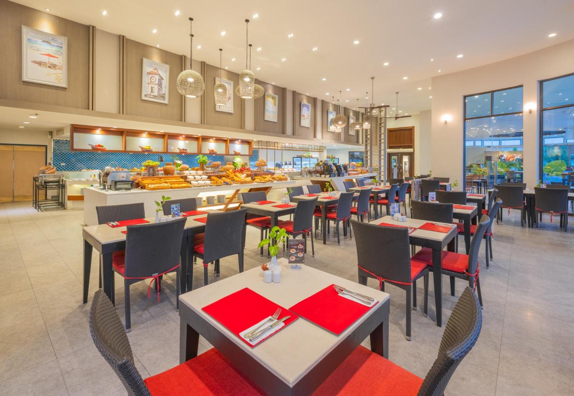 Deevana Plaza Phuket - Sha Extra Plus Patong Exterior foto