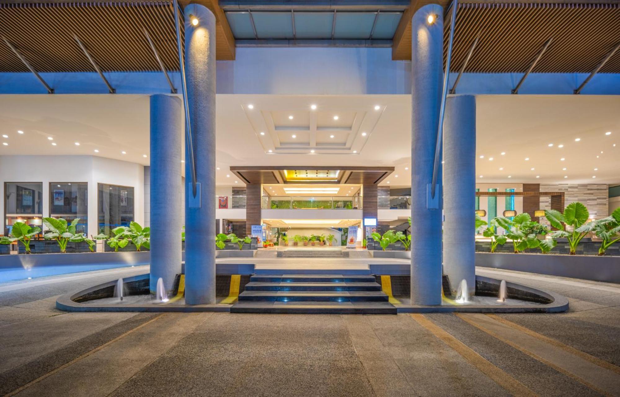 Deevana Plaza Phuket - Sha Extra Plus Patong Exterior foto